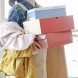 家事で大忙しの女性